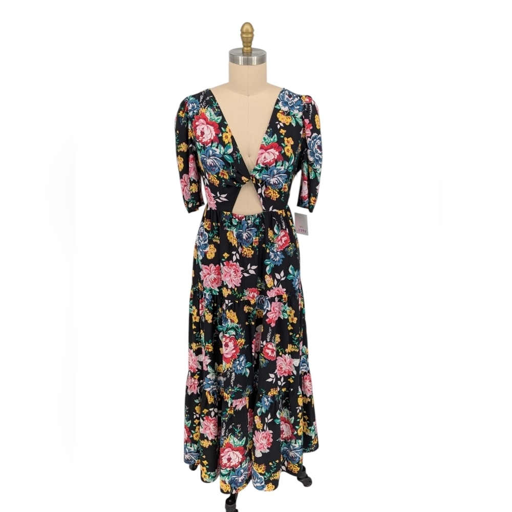 11494 Leyden Floral Cut Out Maxi Dress Black Pink size Large boheman resortwear